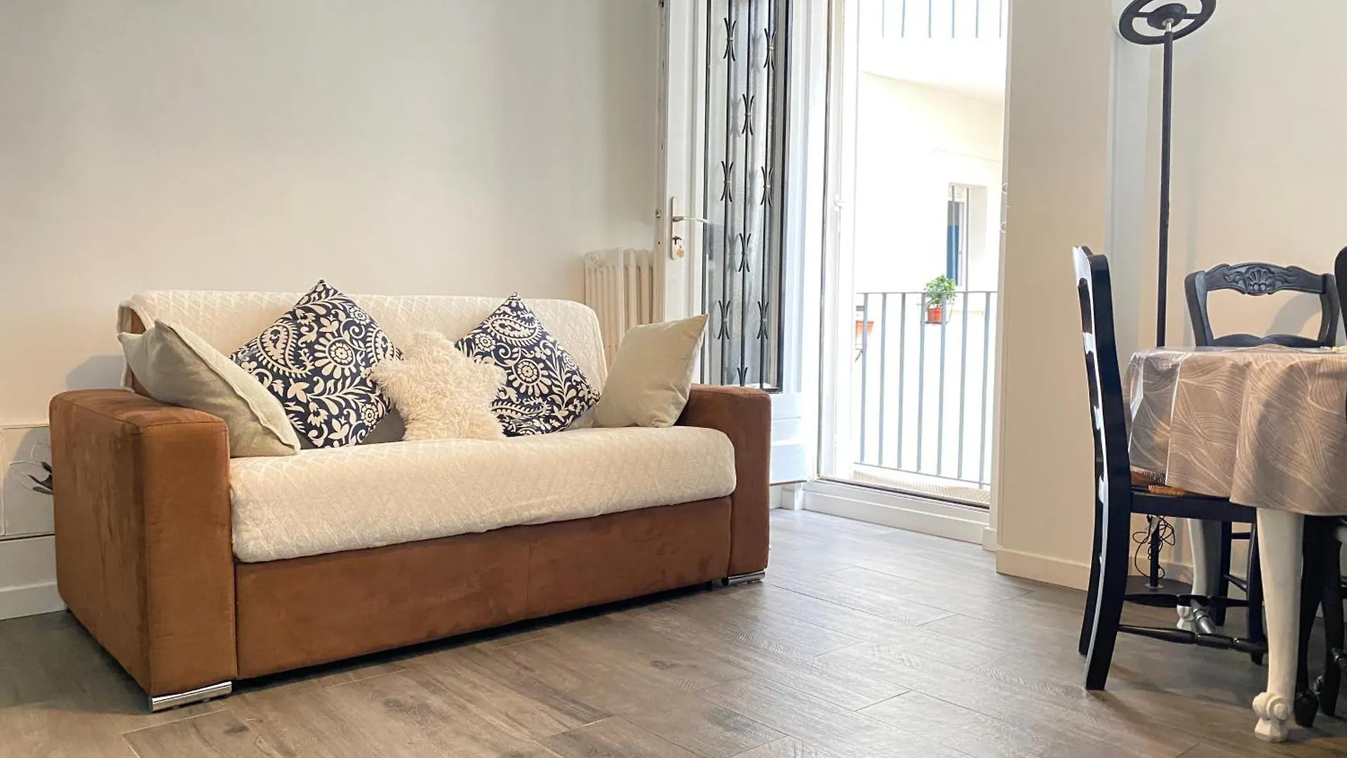 Apartment Chic 2 Bedrooms Phantheon Notre Dame Paris